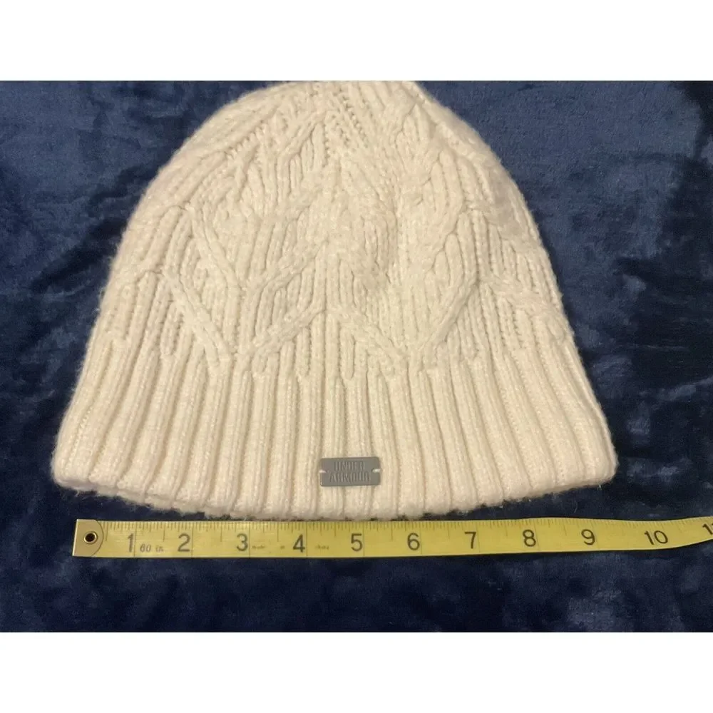 Under‎ Armour Fleece Lined Cable Knit Beanie crème